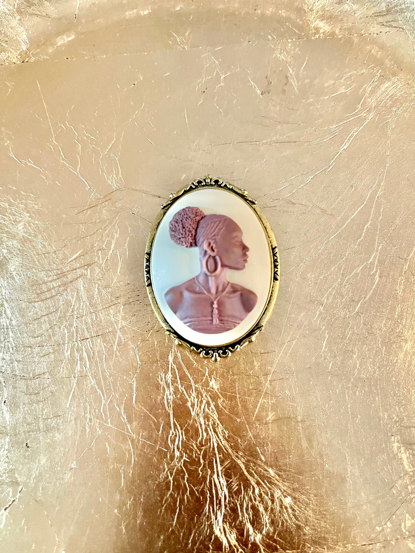 Chamille Cameo