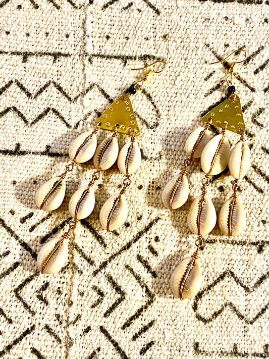 Sula Chandelier Cowrie Earrings